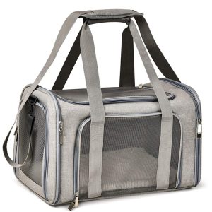 Breathable Car Seat Soft-Sided Pet Carrier S05
