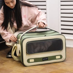 Large Capacity Foldable Breathable Cat Carrier S01
