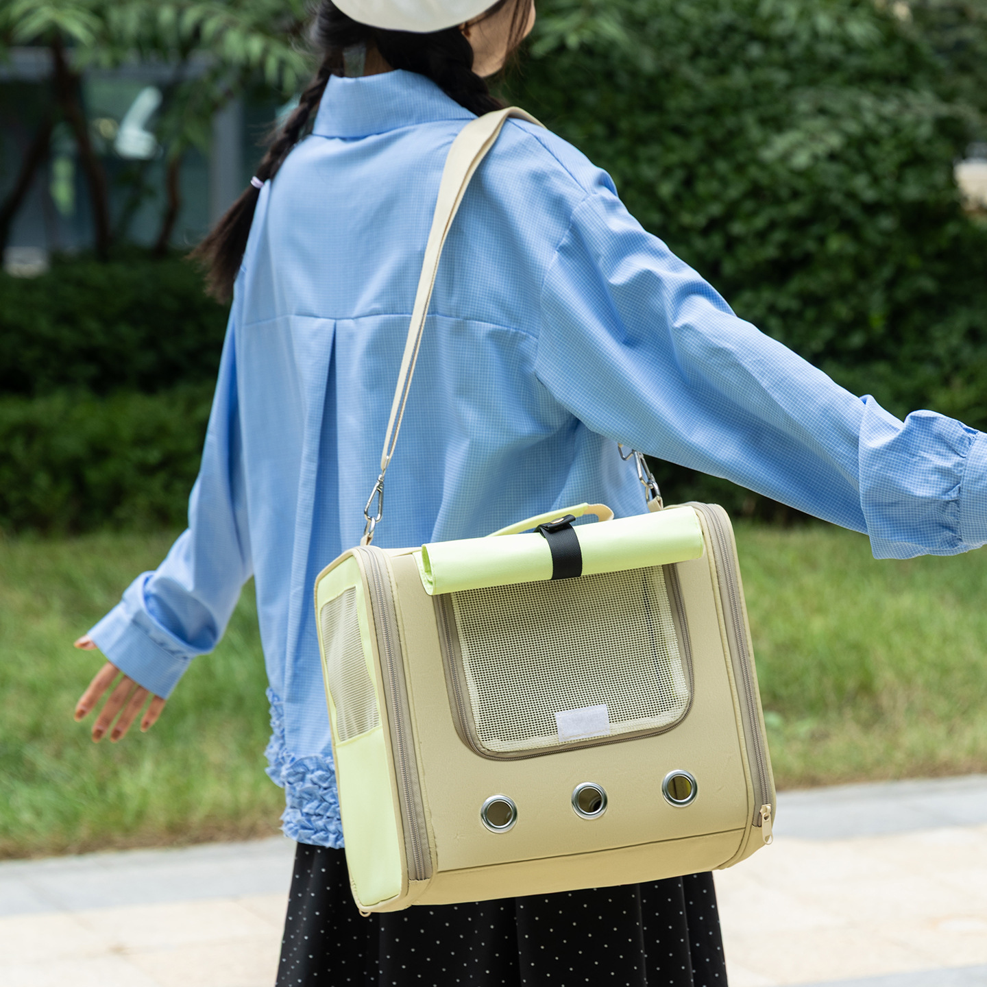 Small Pet Sling Carrier S03 - Image 4