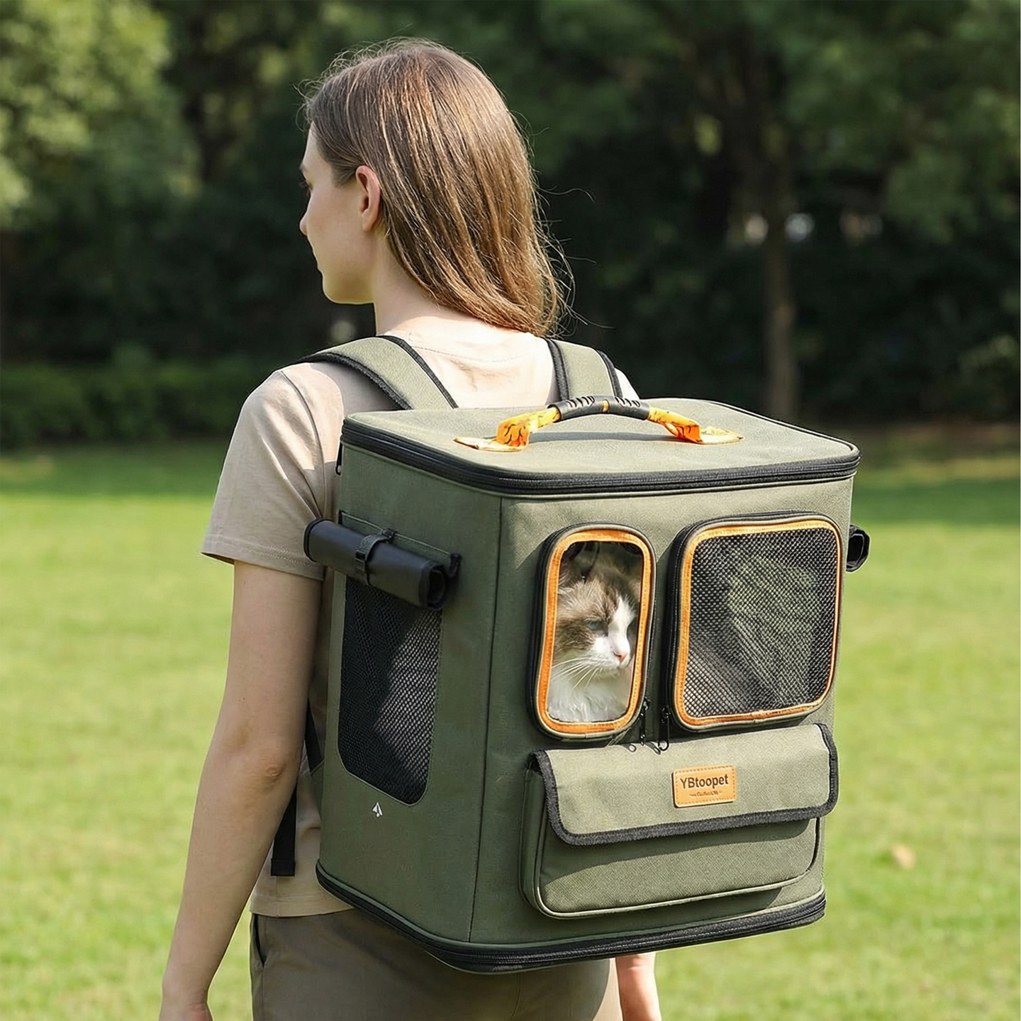 Large Capacity Breathable Pet Rolling Carrier S16