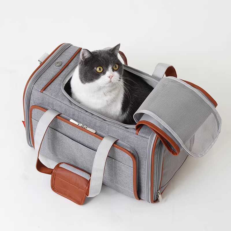 Expandable Large Capacity Foldable Soft-Sided Pet Carrier - Image 3
