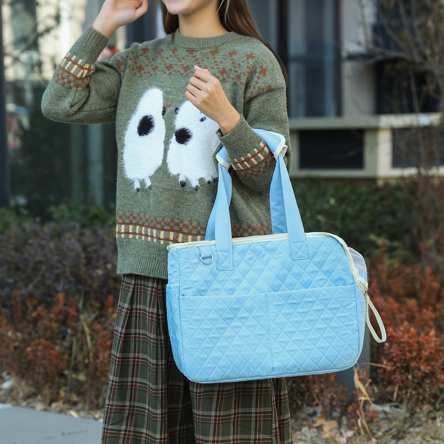 Warm Lightweight Pet Sling Carrier - Image 4